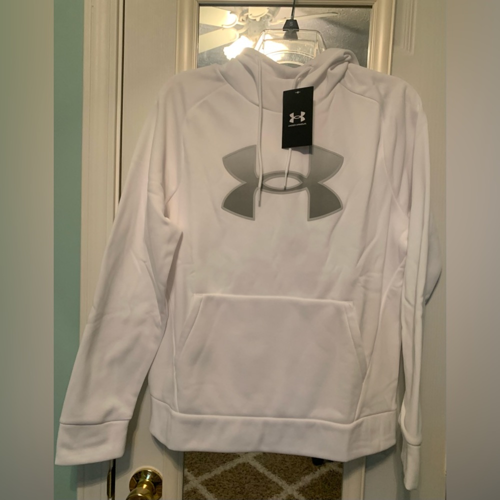 NWT Under Armour Fleece Hoodie. Women’s Size M. White